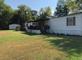 10831 Meadowview Rd, Georgetown, TN 37336