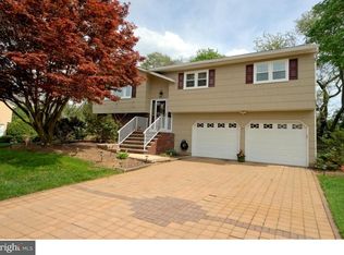 23 Quincy Cir, Dayton, NJ 08810