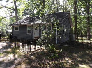 73 Lemon Rd, Farmingdale, NJ 07727