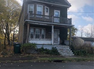 553 E North St, Buffalo, NY 14211
