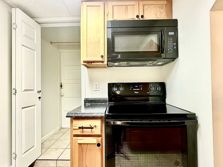 1010 Montreat Rd #1 — Photo 13
