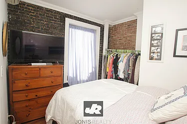 Rented by Jonis Realty