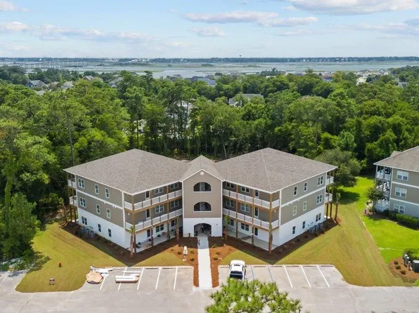 400 Lighthouse Lane #B2, Cedar Point, NC 28584