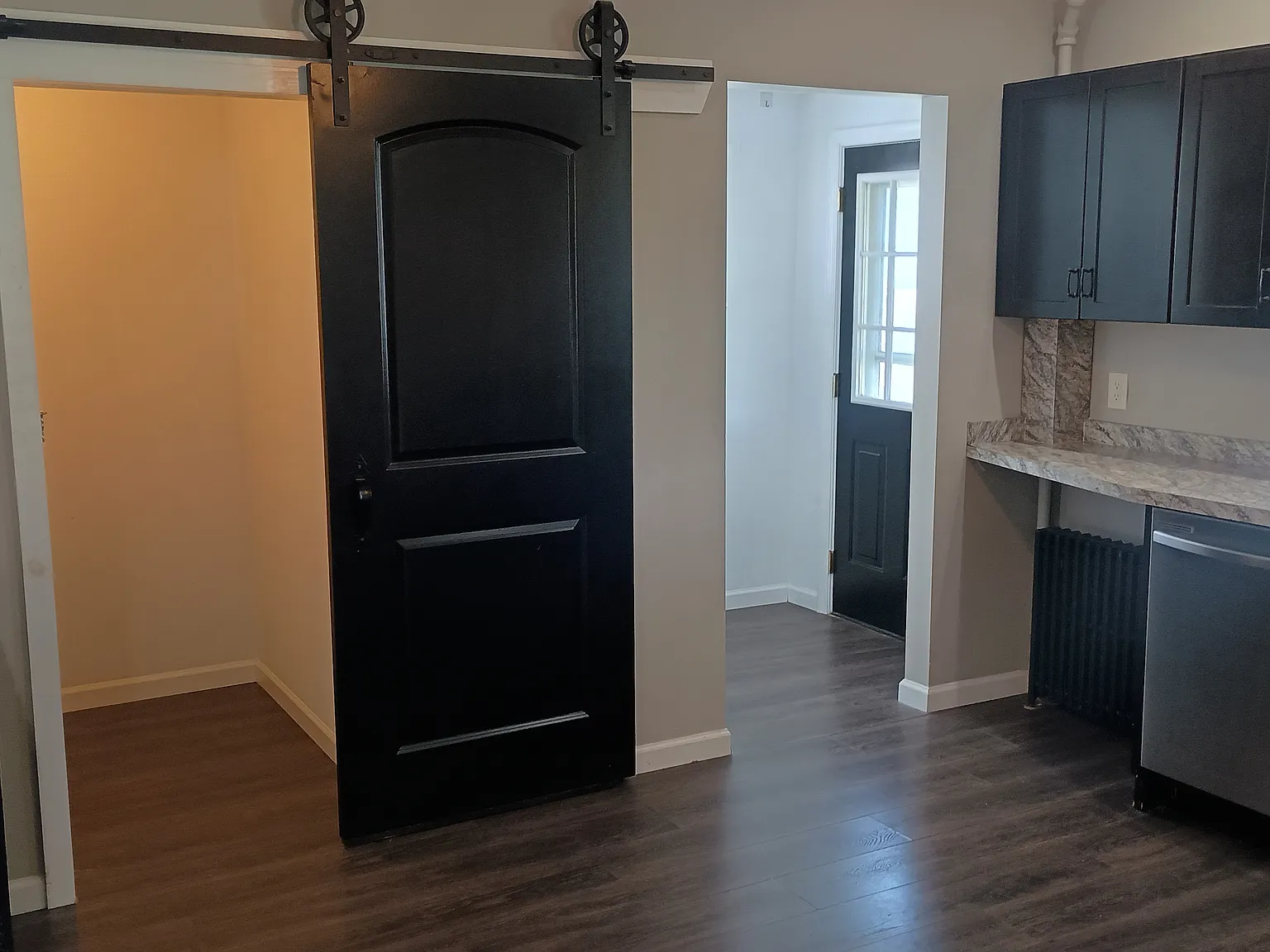 2 bed, 1.5 bath, 1200 sqft, $1,500 — Photo 4