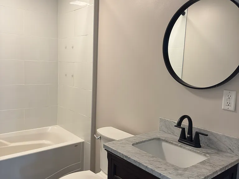 24 Potter St #2 — Photo 12