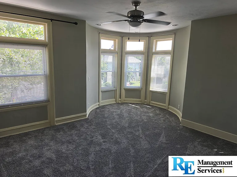1102 S 30th Ave — Photo 9