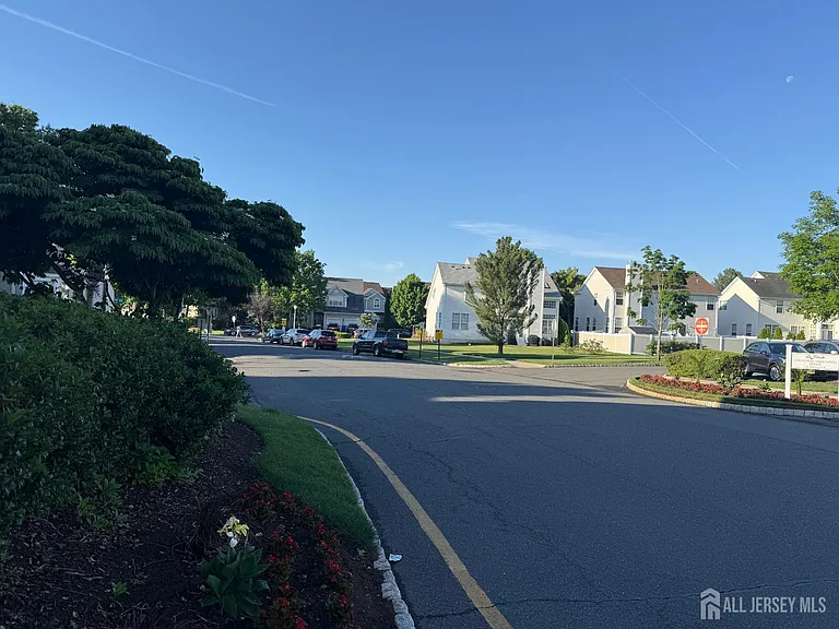 1 Boehm Dr — Photo 19