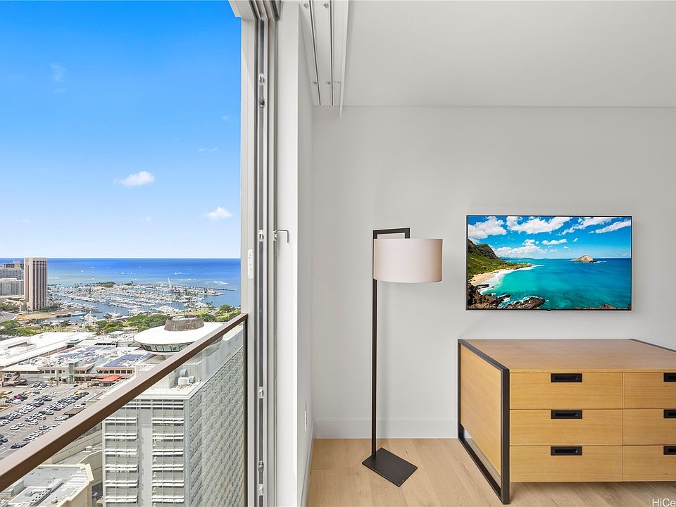 1st image of 1390 Kapiolani Blvd #3805