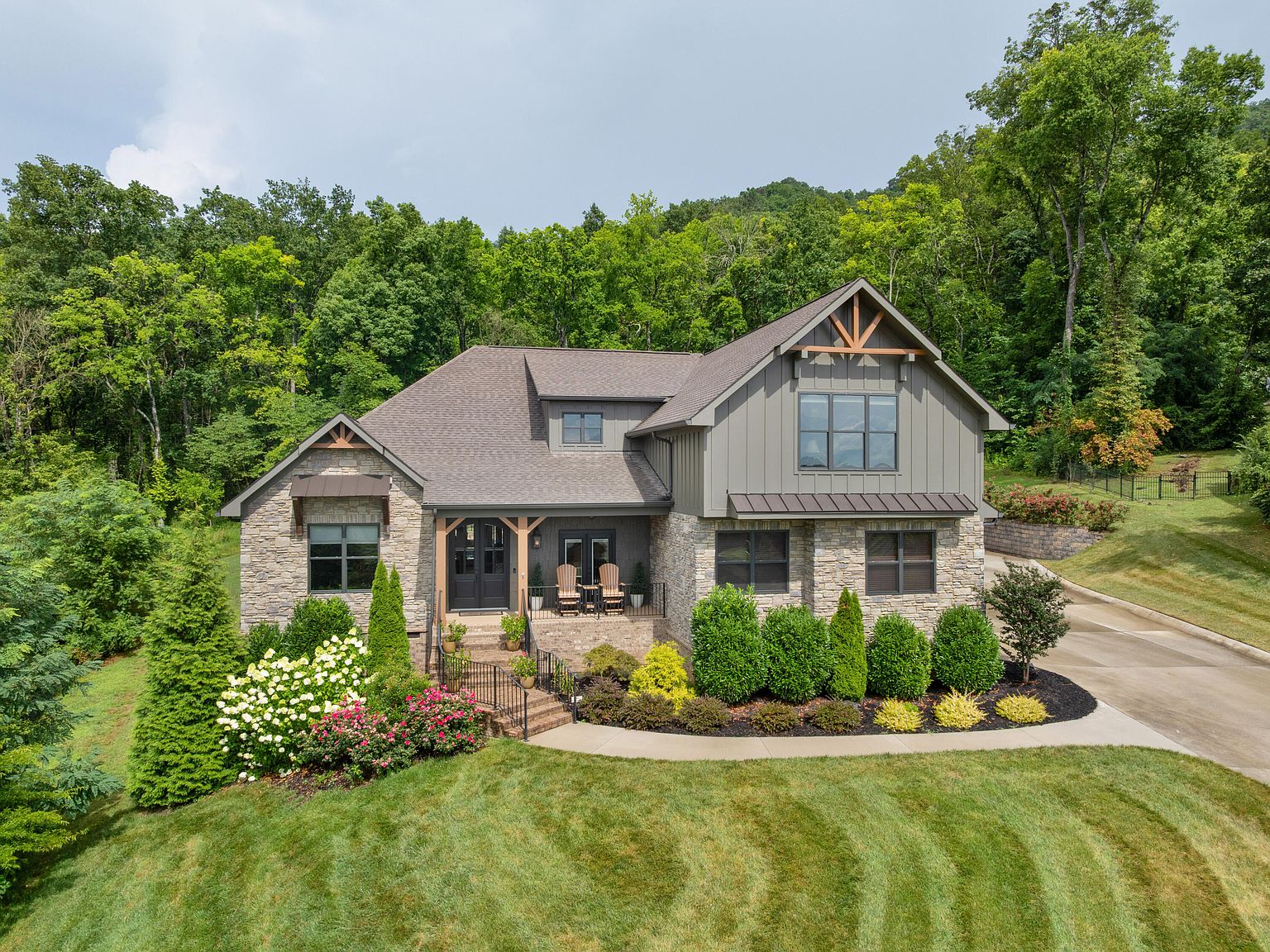 9047 Sunridge Dr, Ooltewah, TN 37363 | Zillow