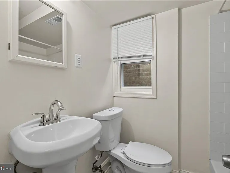 6416 Blair Rd NW — Photo 23