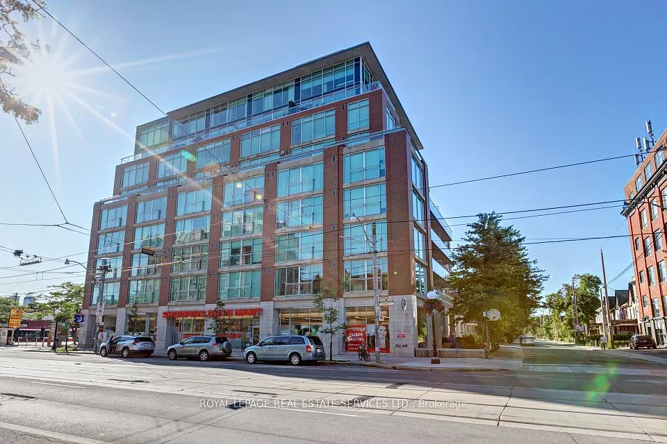 301 Markham St #210