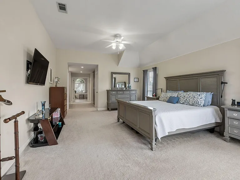 2147 Hilton Head Dr — Photo 24
