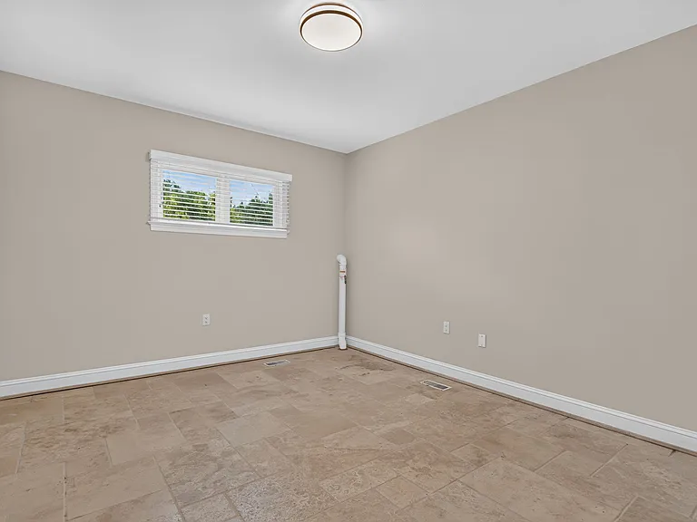 6216 Goodview St — Photo 38