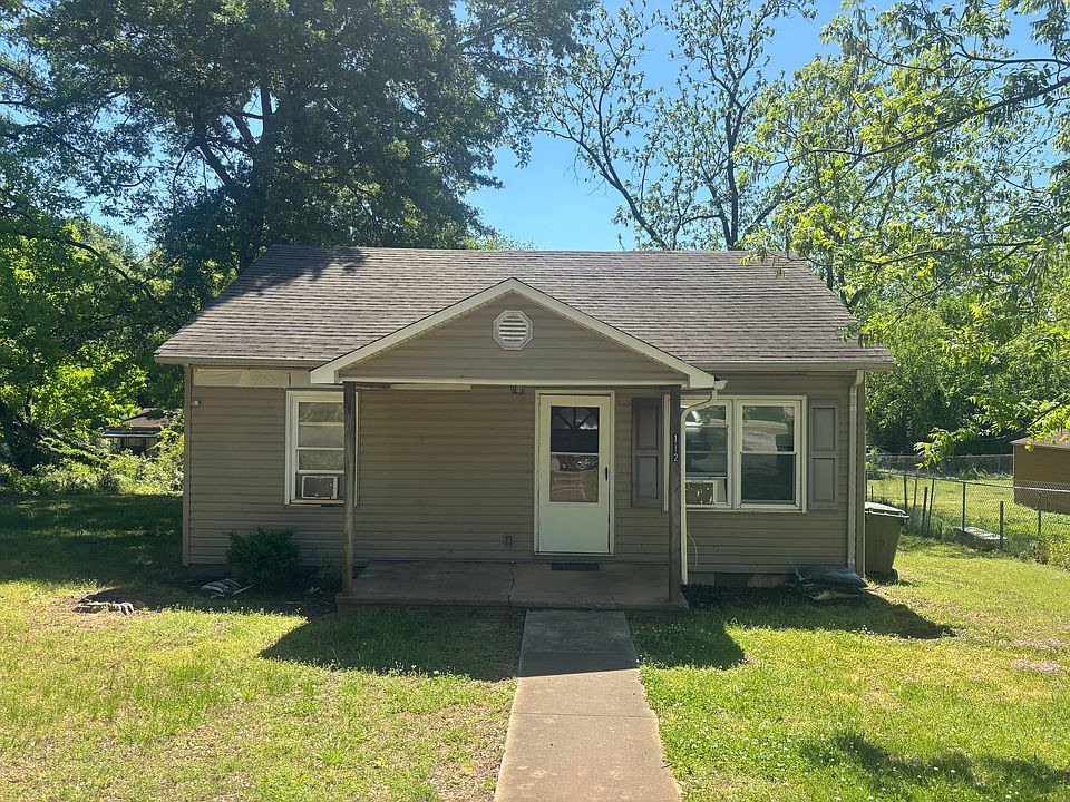 1st image of 112 Moss St