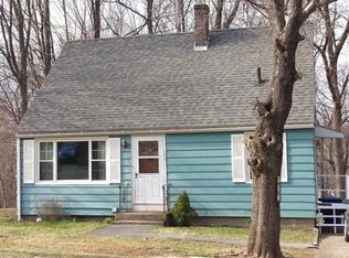 109 Elm St, Leominster, MA 01453