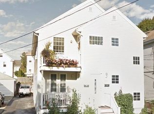 118 Pembroke Ave #2, Providence, RI 02908