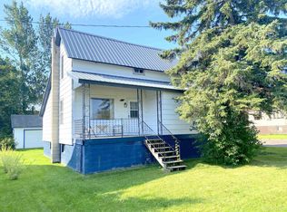 33 5th St, South Range, MI 49963