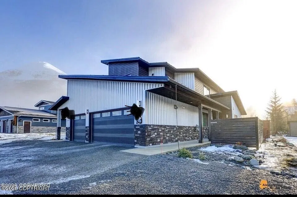 242 Tanner Cir #2