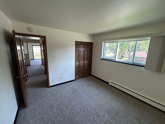 2nd image of 17350 Ridgeland Ave APT 3S