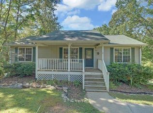 1364 Villa Dr, Ellijay, GA 30540