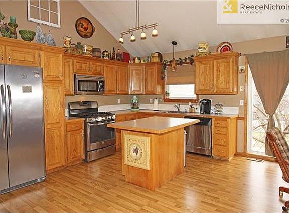 Stainless Steel Appliances and New Gas Stove!