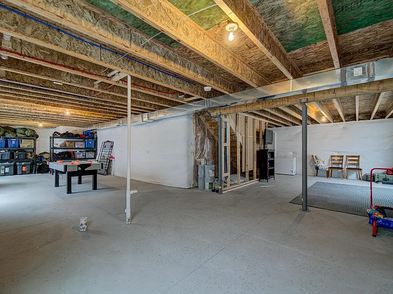 9711 Desert Lily Cir — Photo 51