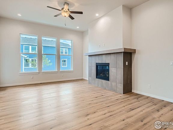 4th image of 2084 Falling Leaf Dr