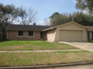 13723 Towne Way Dr, Sugar Land, TX 77498