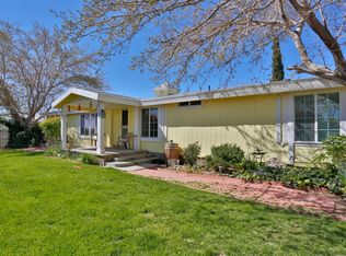 14252 Ailanthus Rd, Phelan, CA 92371