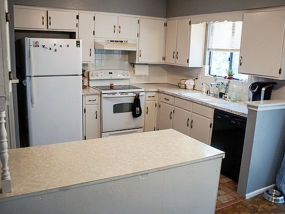 4th image of 2516 NW Kingsridge Dr