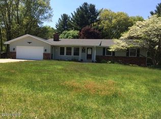 2033 Fawn Ave, Middleville, MI 49333