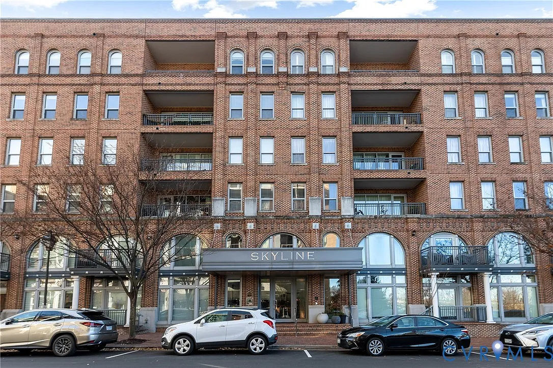 2 bed, 2.0 bath, 1688 sqft, $3,000 — Photo 3