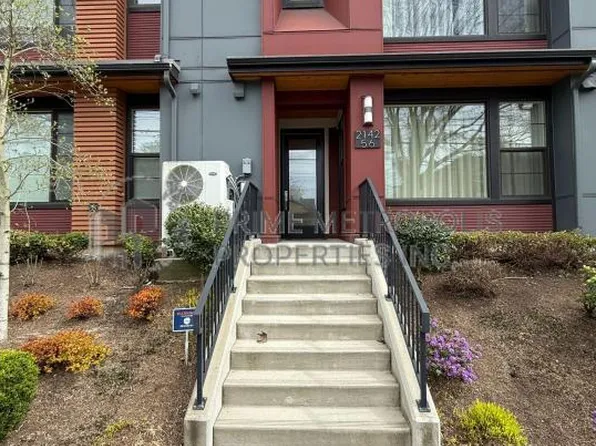 2142 10th Avenue Wunit #56, Seattle, WA 98119