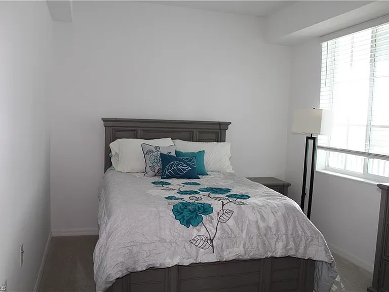 14121 Heritage Landing Blvd #737 — Photo 10