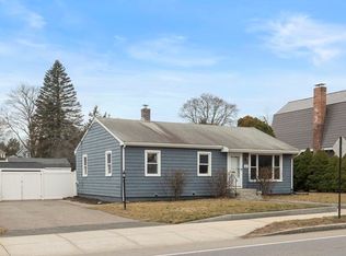 462 Trapelo Rd, Waltham, MA 02452