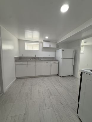 2240 Lafayette St, Bellmore, NY 11710