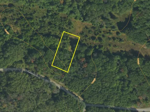 172 Garland Woods Ln, Lewiston, MI 49756