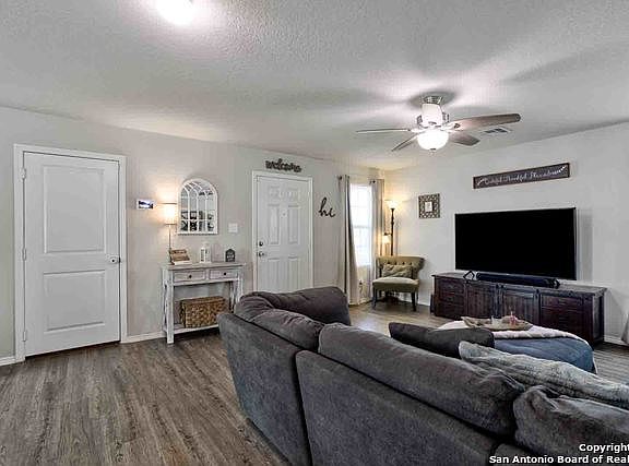 4th image of 9819 MARBACH GDN