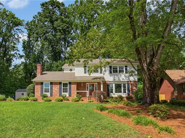 3754 Sagamore Dr, Greensboro, NC 27410