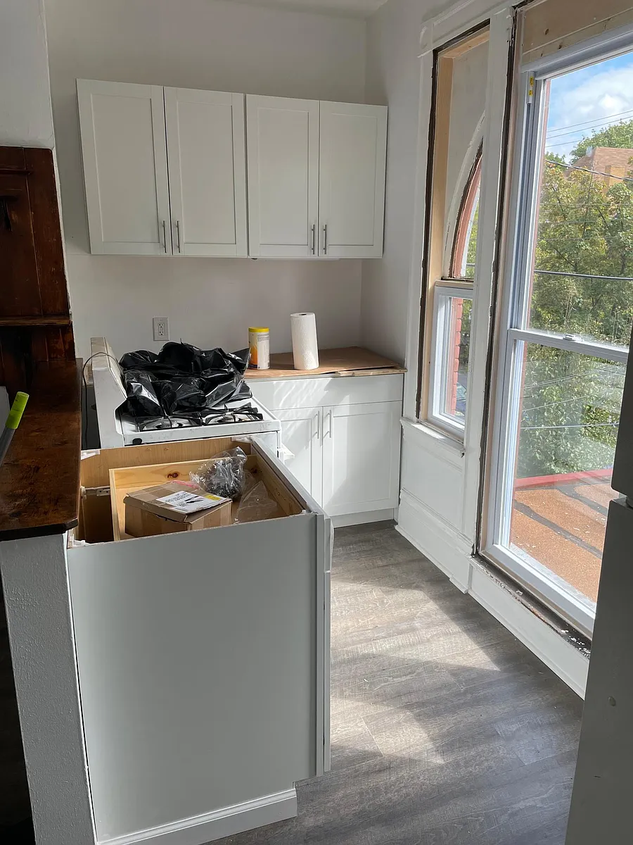Building Photo - 226 Stratford Ave #2F