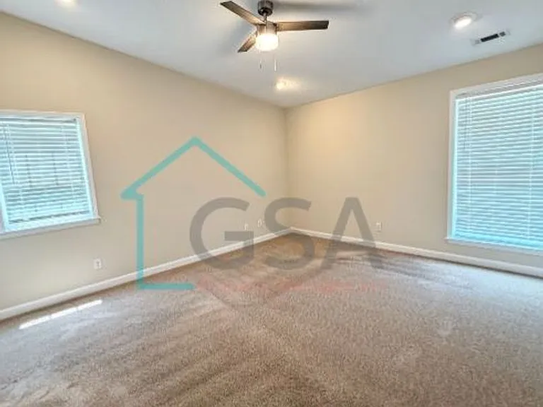 225 Laurel Trace Cir — Photo 16