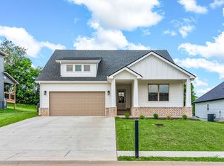 345 Frontier Dr, Clarksville, TN 37043