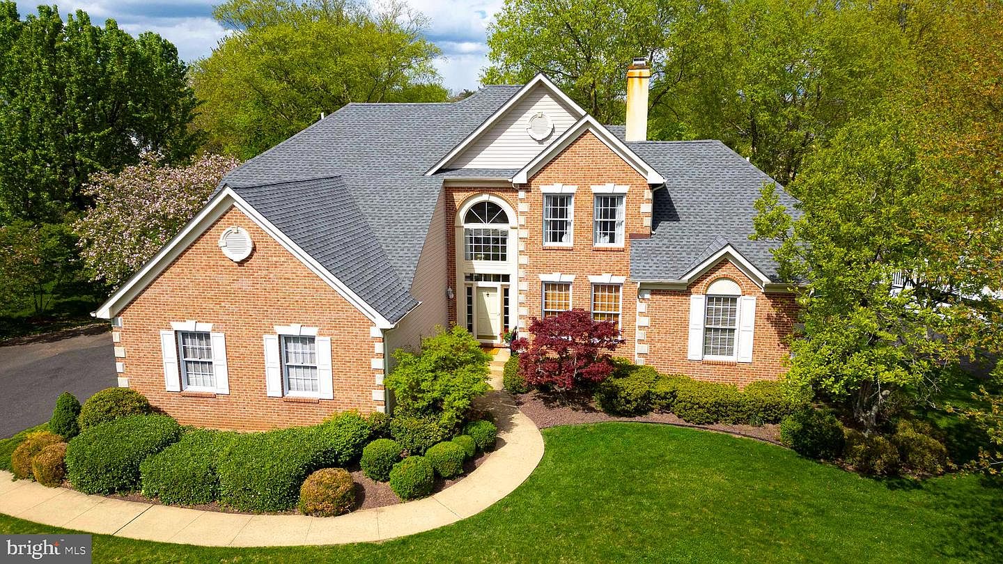1112 Ashridge Ct