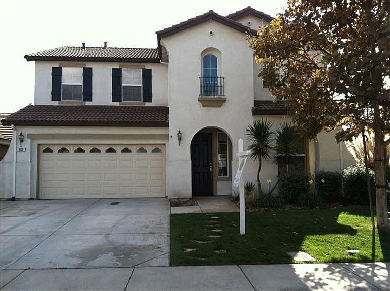 1st image of 260 Oriole Ln