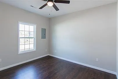 27 Michigan Ln — Photo 13