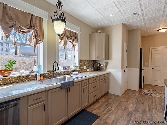 2nd image of 32664 Fischers Point Rd