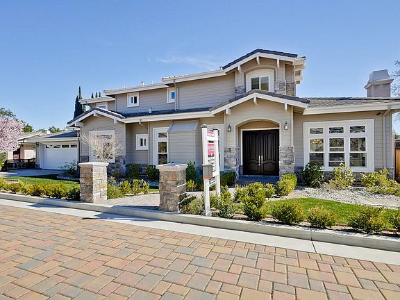 3rd image of 22138 Berry Ct