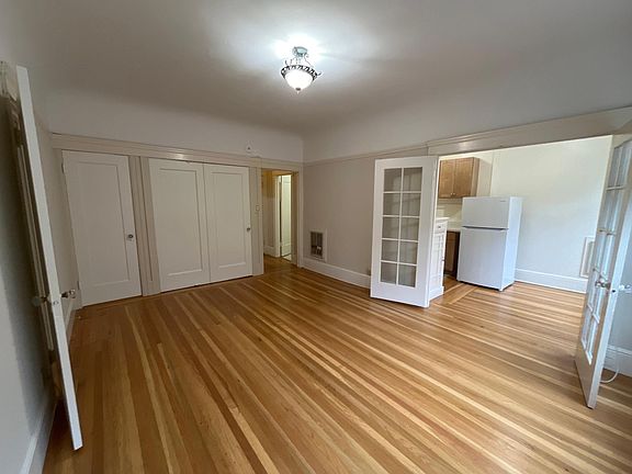 4th image of 1289 2nd Ave #3