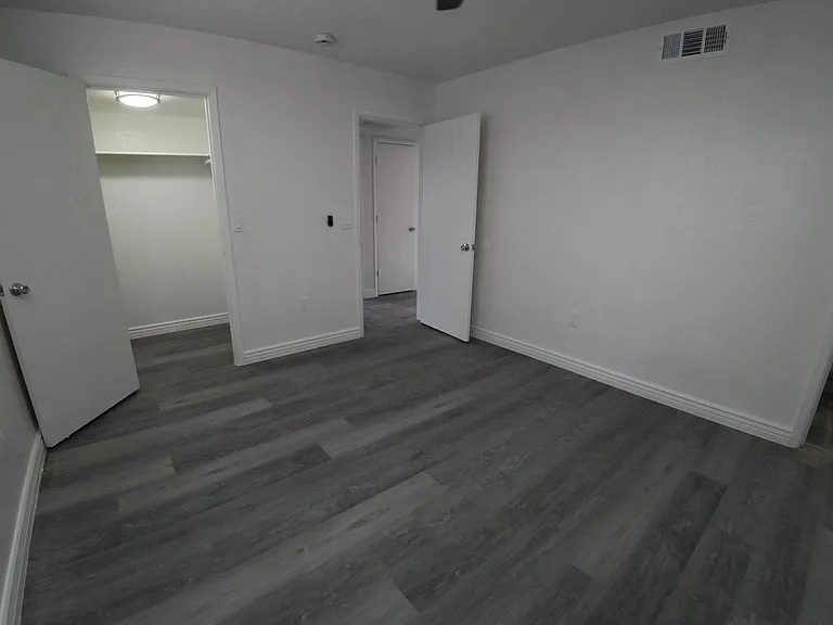 1 Month FREE Rent + No Application Fee 3049 E Cicero Street, Mesa, AZ! — Photo 31