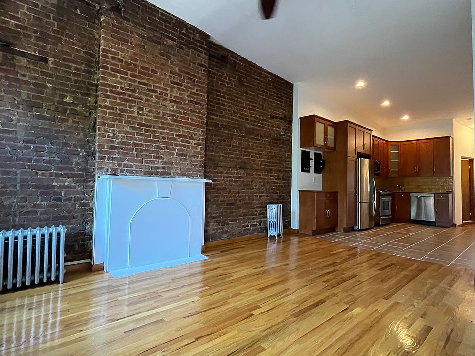 1st image of 312 5th Ave APT 4L